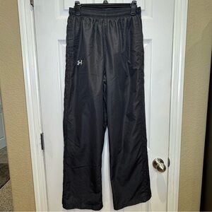 Under Armour Men's Medium Black Lightweight Track Pants Zippered Leg 96510